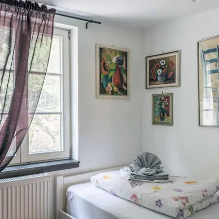 招待所 Harmony 3*