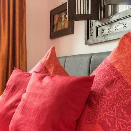 招待所 Harmony 3*